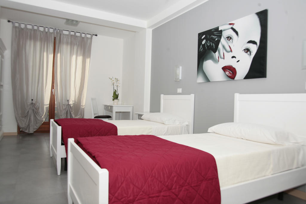 Bed & Breakfast Nettuno Comun Nuovo Habitación foto